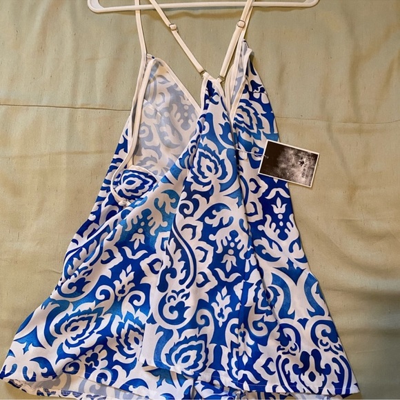 SABO SKIRT romper, greek inspired print, paisley print (NWT) - Picture 4 of 4